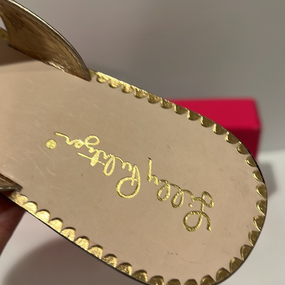 Lilly Pulitzer Gold Metallic Sandals - Size  7M - NWT - Picture 7 of 10